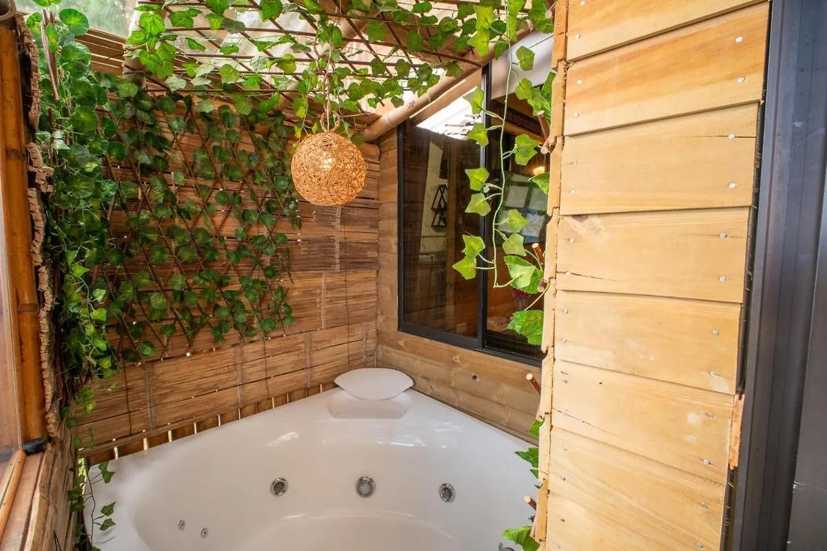 Cabana Con Jacuzzi, Masaje En Sitio Opcional Y Chimenea Romantica-Santa Elena Medellin Colombia