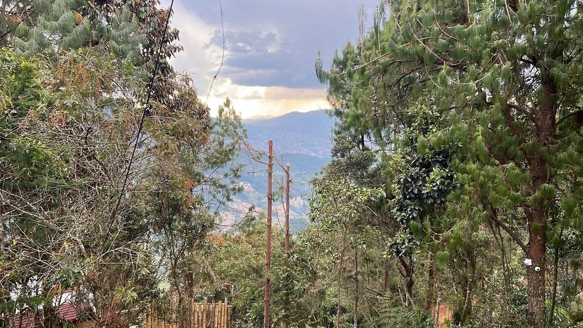 Cabana Con Jacuzzi, Masaje En Sitio Opcional Y Chimenea Romantica-Santa Elena Medellin